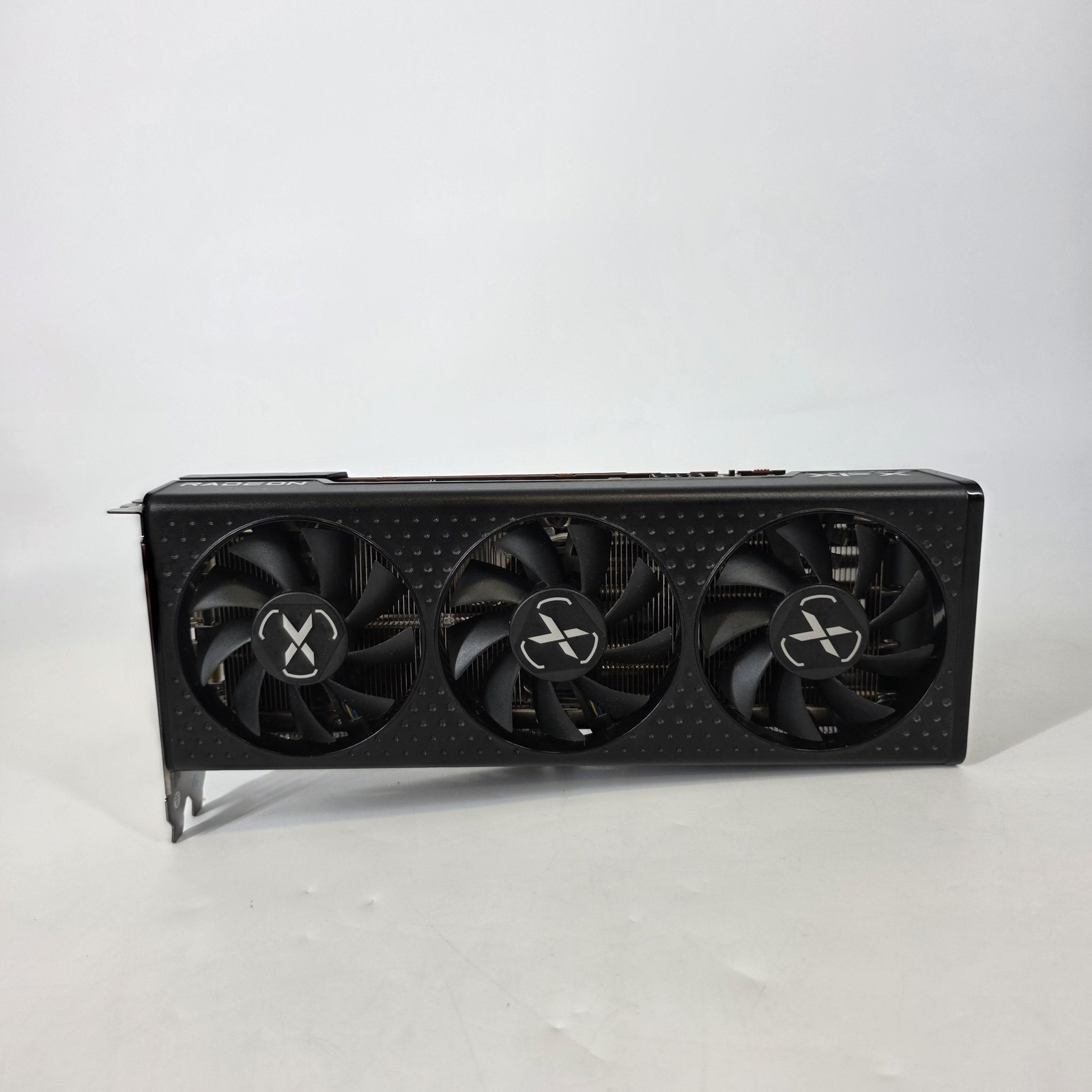 XFX Speedster QICK 308 Radeon RX 6600 XT 8GB - Graphics Card - Excellent