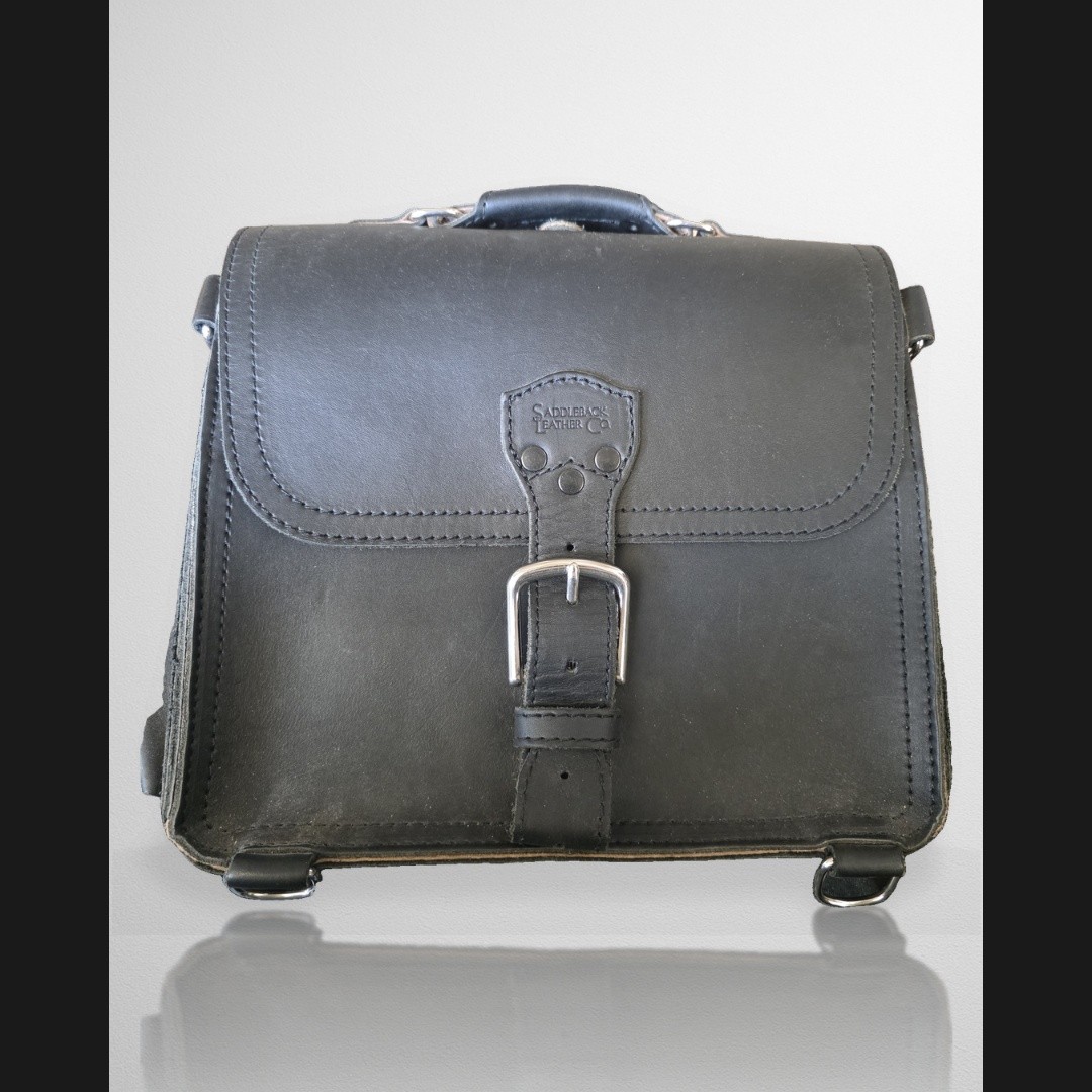Saddleback Thin Briefcase - Full-Grain Leather - Fits 14" MacBook Pro