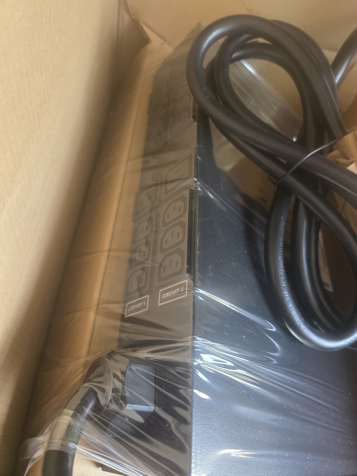 Vertiv VP7811B Geist Monitored Rack PDU Data Center RPDU (VP7811B)
