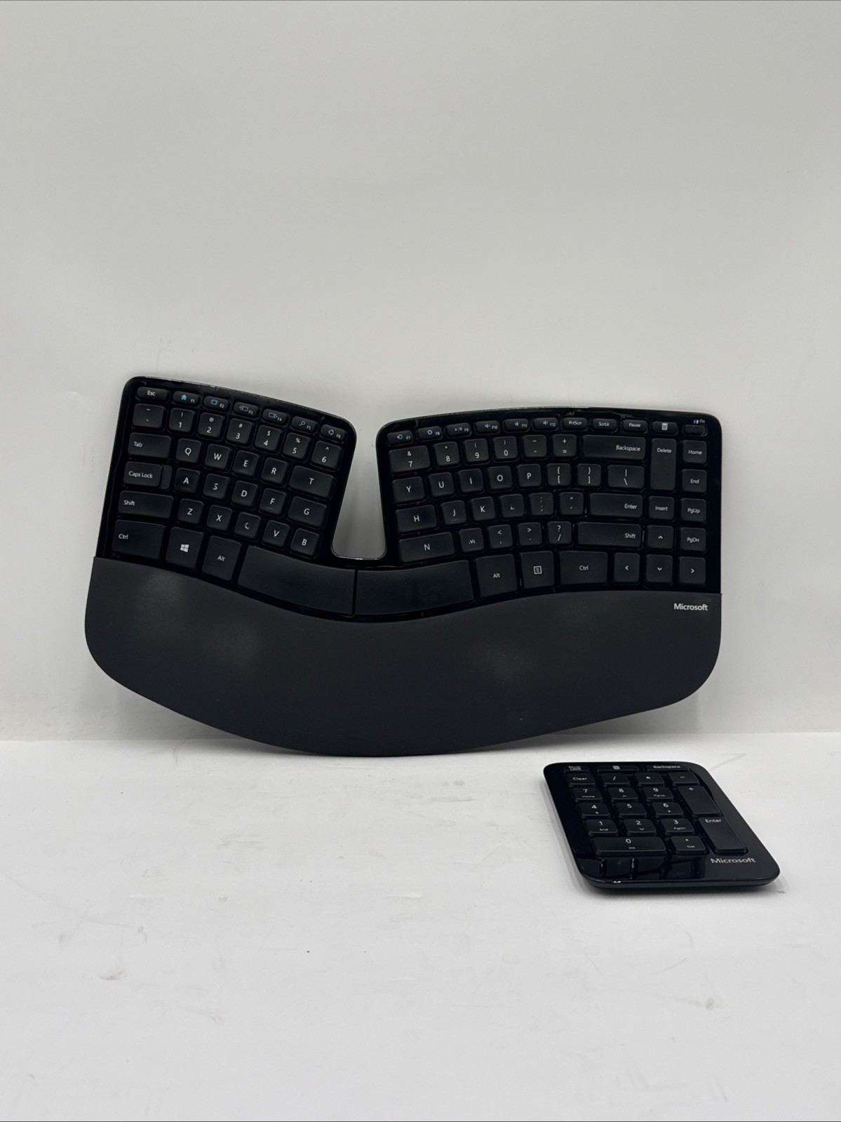 Microsoft Sculpt Ergonomic Desktop Wireless Keyboard Model 1559 w/ Dongle