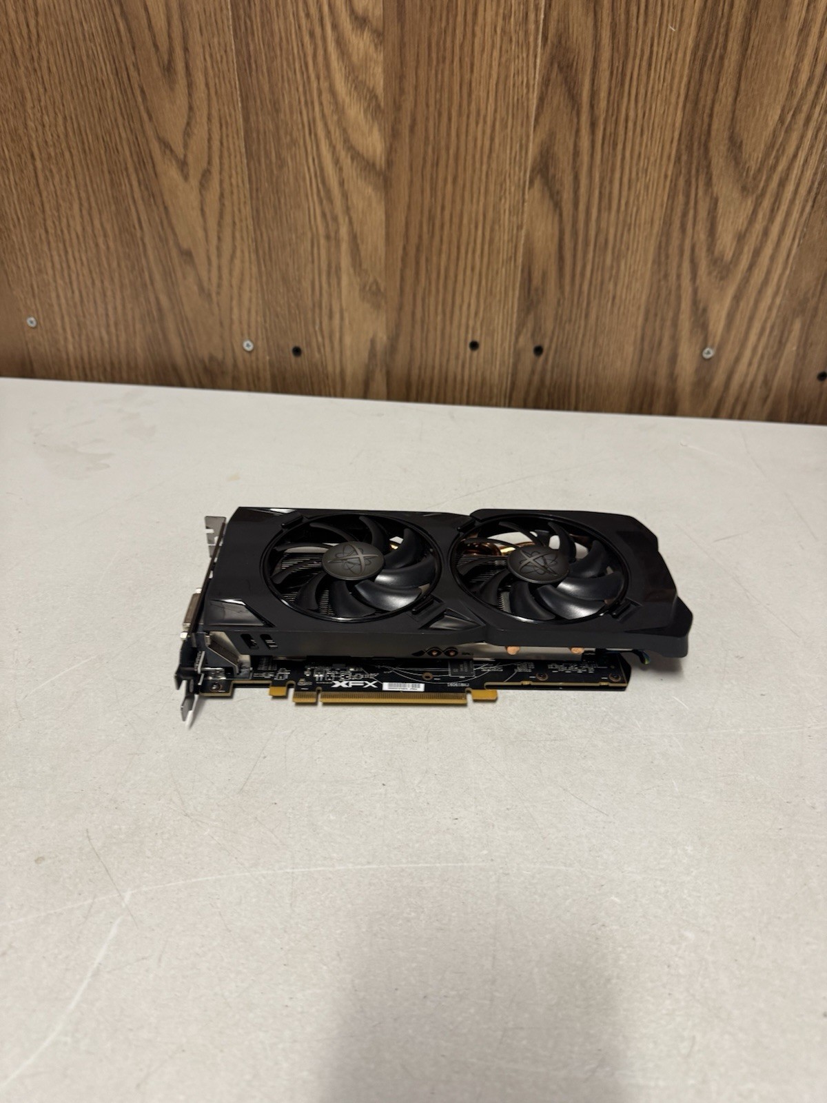 XFX Radeon RX 480 RS 8GB GDDR5 PCI Express 3.0 - RX-480P8L