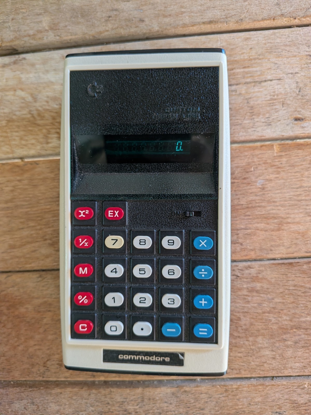 Commodore GL-979D Vintage Portable Electronic Digital Display Calculator
