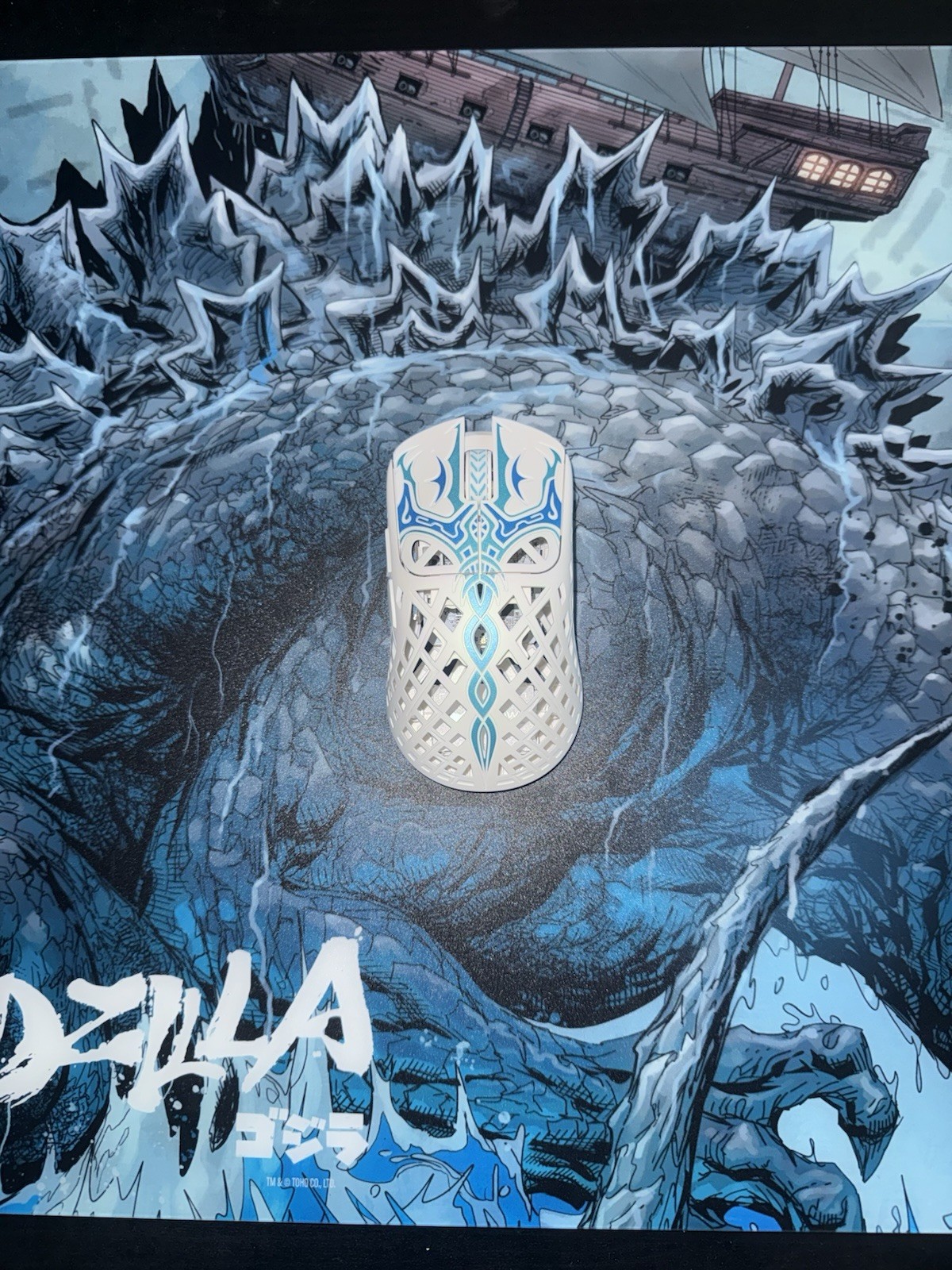 Waizowl Triaina Fiber Glass 8K Gaming Mouse