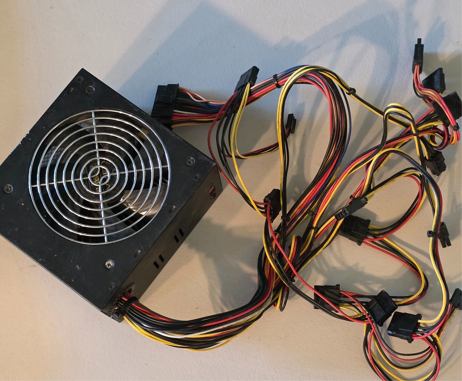 (For Repair) Ultra V Series ULT-500P Power Supply 500W
