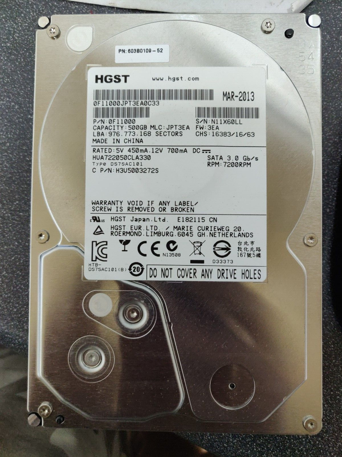 HItachi 0F11000 HUA722050CLA330 500GB 7.2K RPM SATA 3.5" Hard Disk Drive - NEW