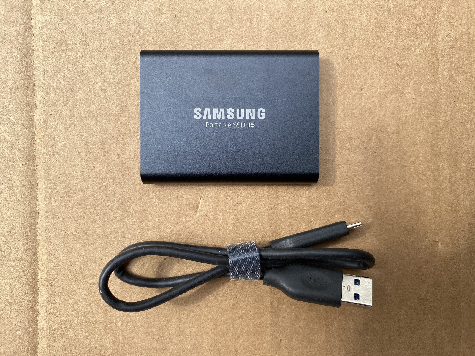 Lightly Used Samsung Portable SSD T5 1tb