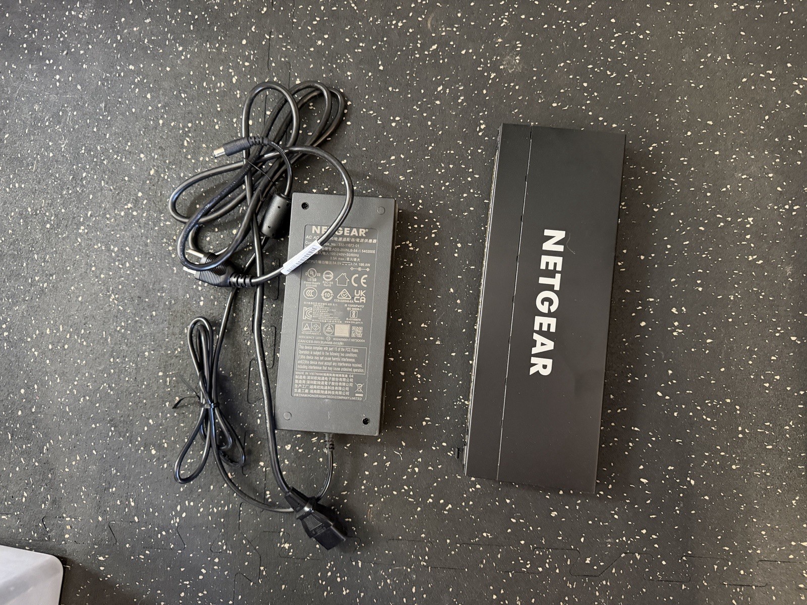 NETGEAR 16-Port PoE Gigabit Ethernet Easy Smart Managed Switch (GS316EPP)