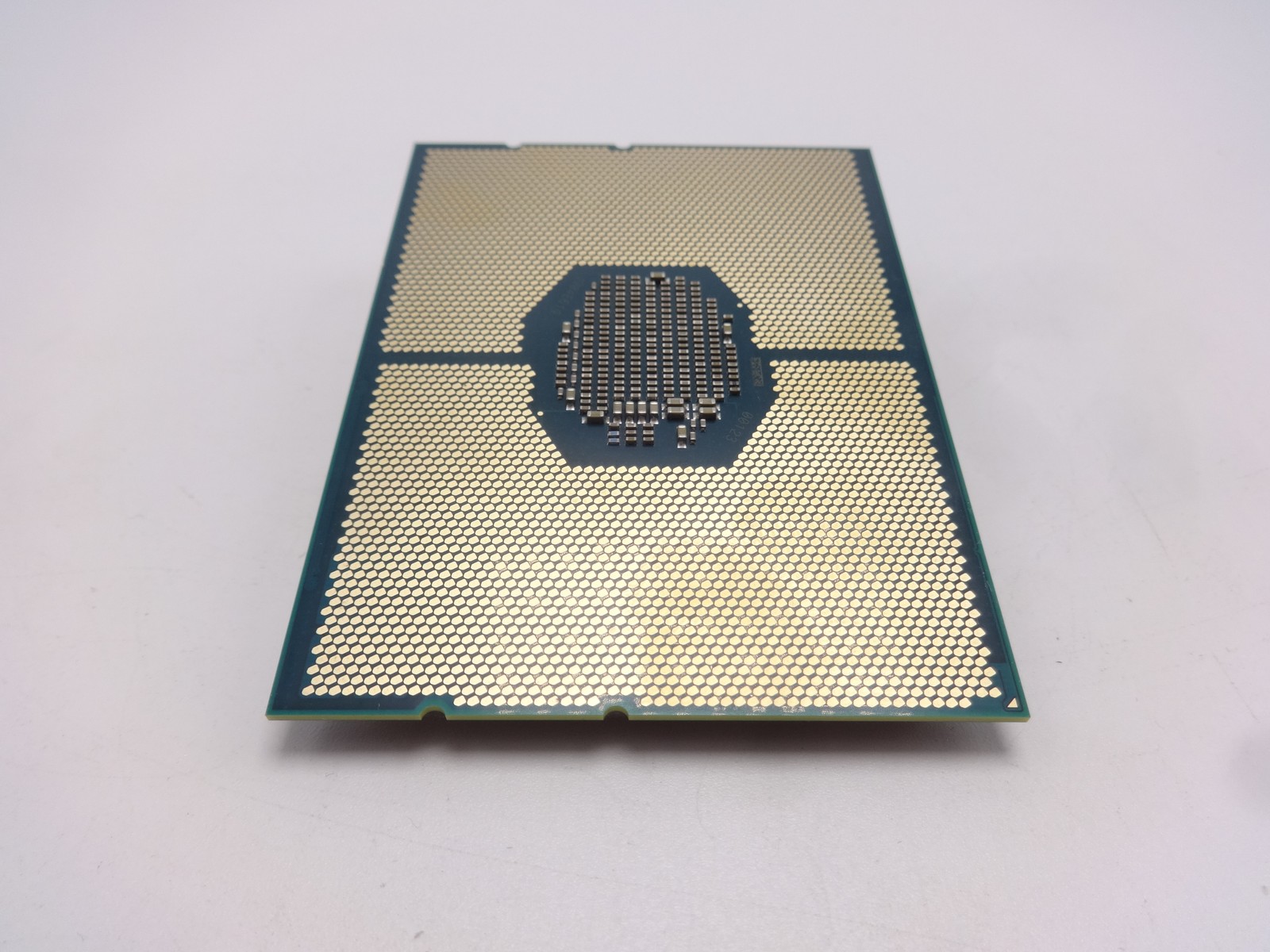 Intel SR3AX Gold 6140 18C 2.3GHZ/24.75MB Processor