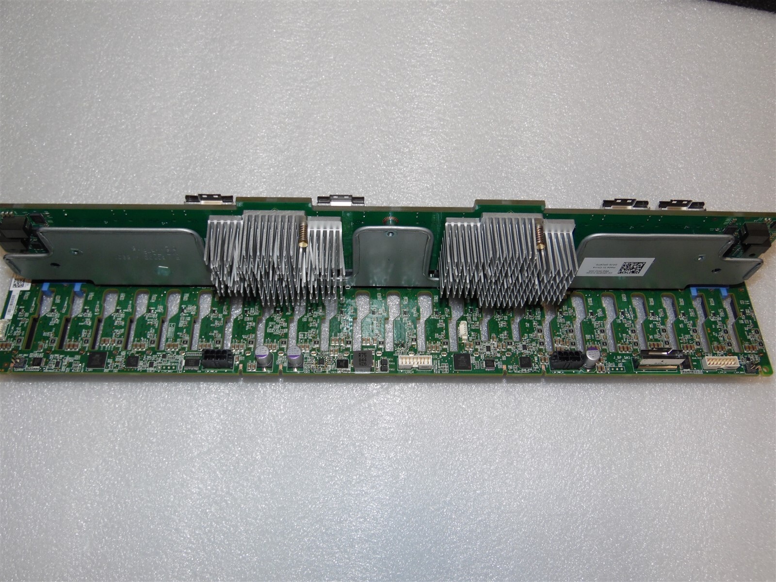 DELL POWEREDGE R7415 24 BAY SFF NVME SERVER BACKPLANE PC8TD FJH5T