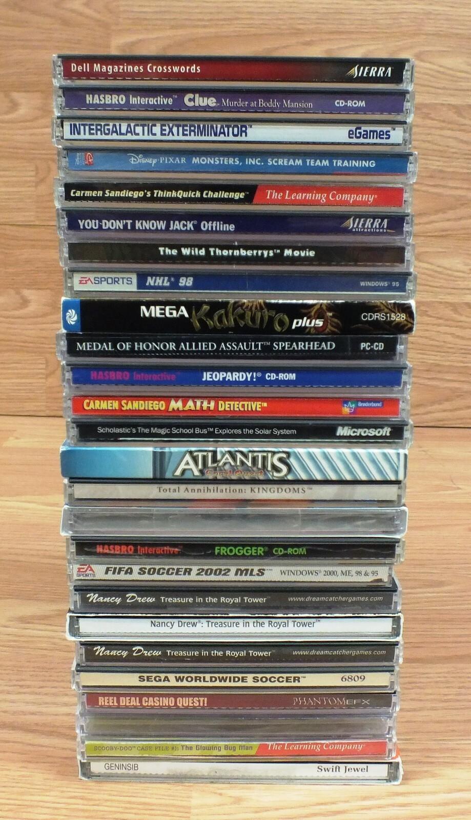 Random Mixed Lot of 26 PC / Windows / Mac Computer Games / Programs / Software