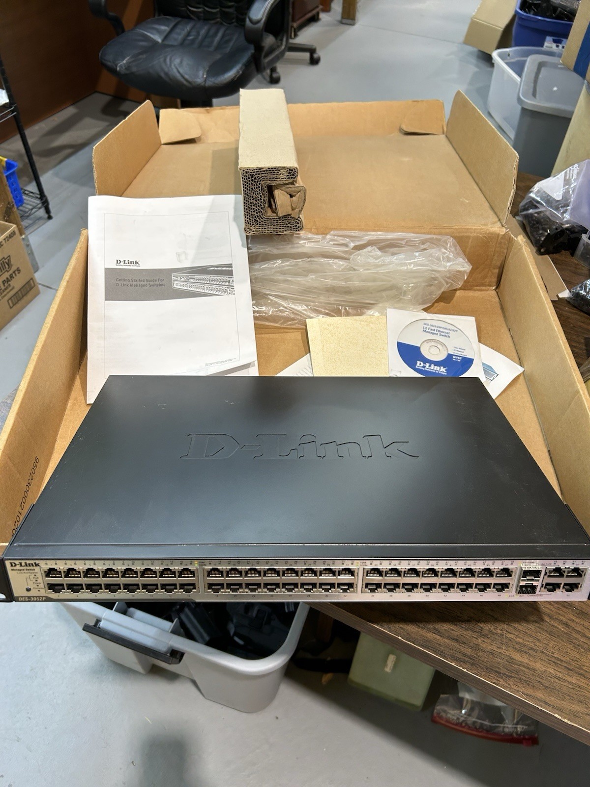 D-LINK MODEL DES-3052P 52 PORT ETHERNET LS SWITCH JD