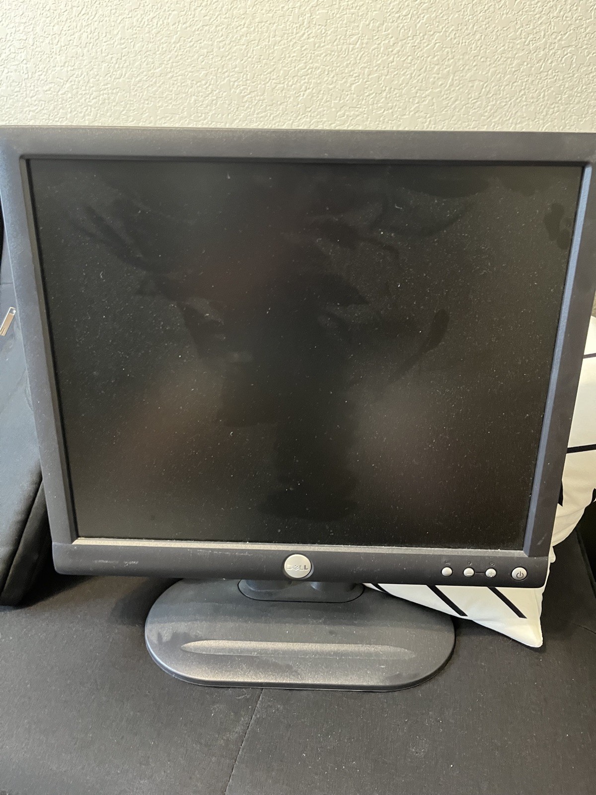 Dell 17 inch VGA LCD Monitor E173FPC With Original Stand And Power Cable