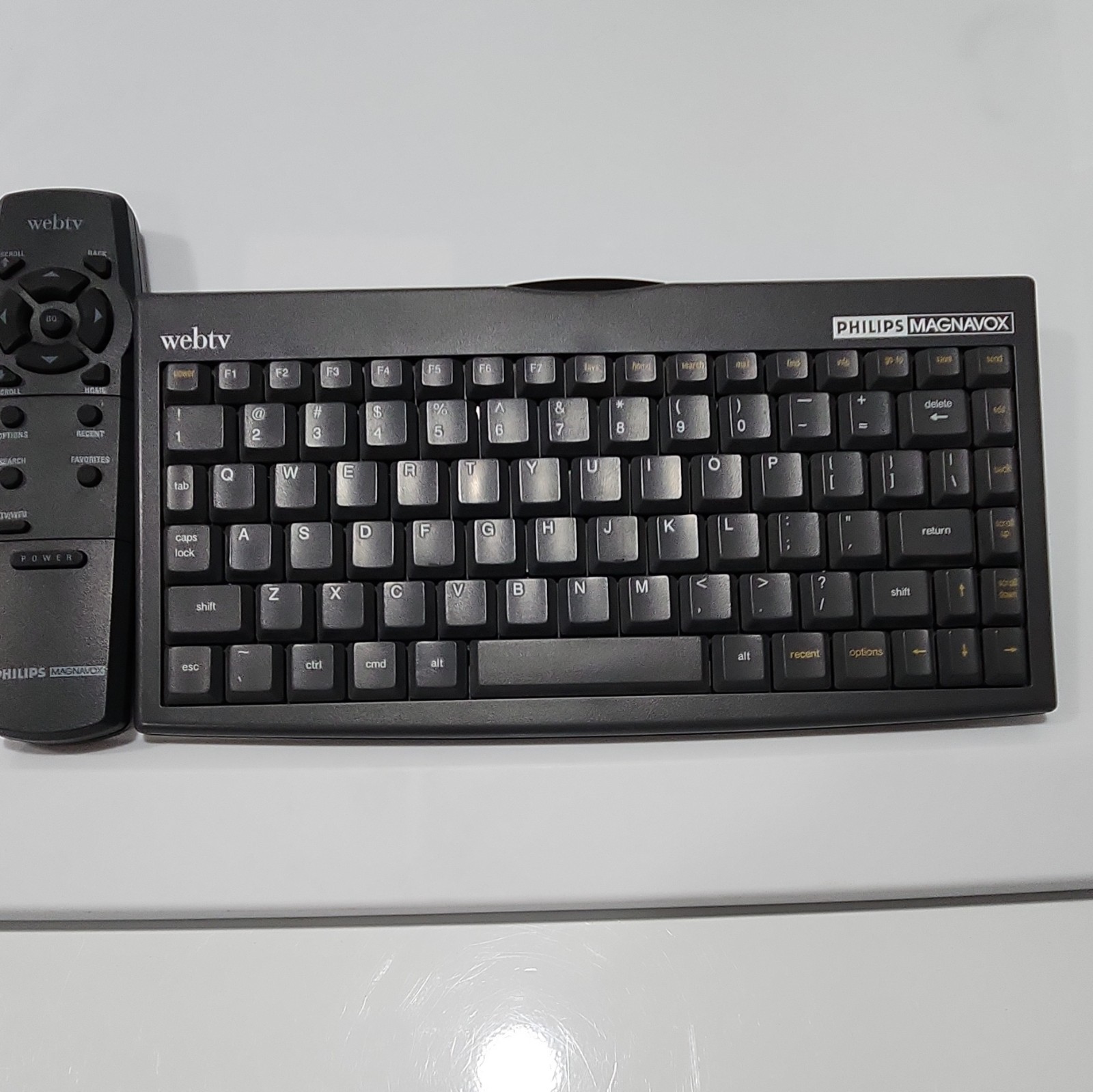 Philips Magnavox webtv Wireless Compact Portable Keyboard KSC-120 Black