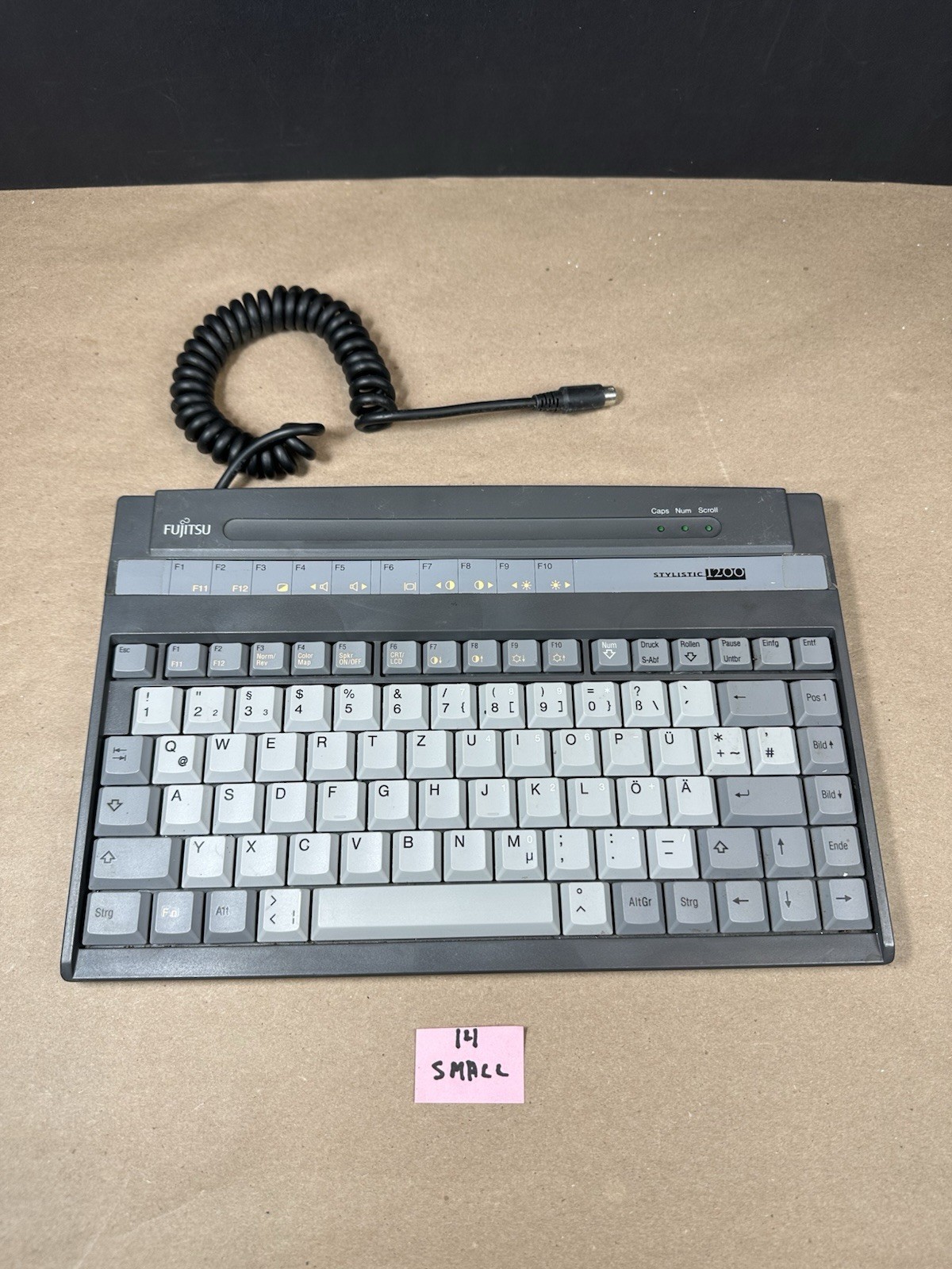 Fujitsu Stylistic 500 Expansion Keyboard, Model: FMWKB1A, Ships Fast