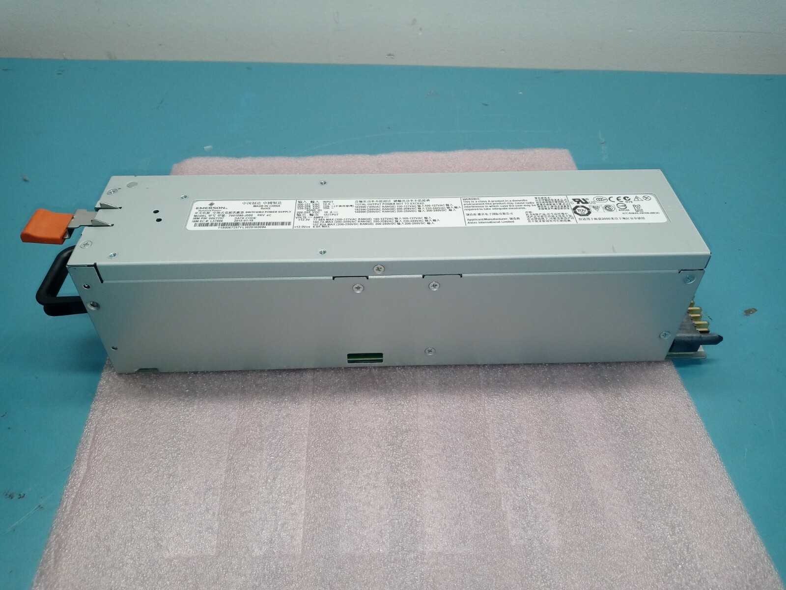 Emerson 7001599-J000 IBM P/N 00E7237 Switching Power Supply 