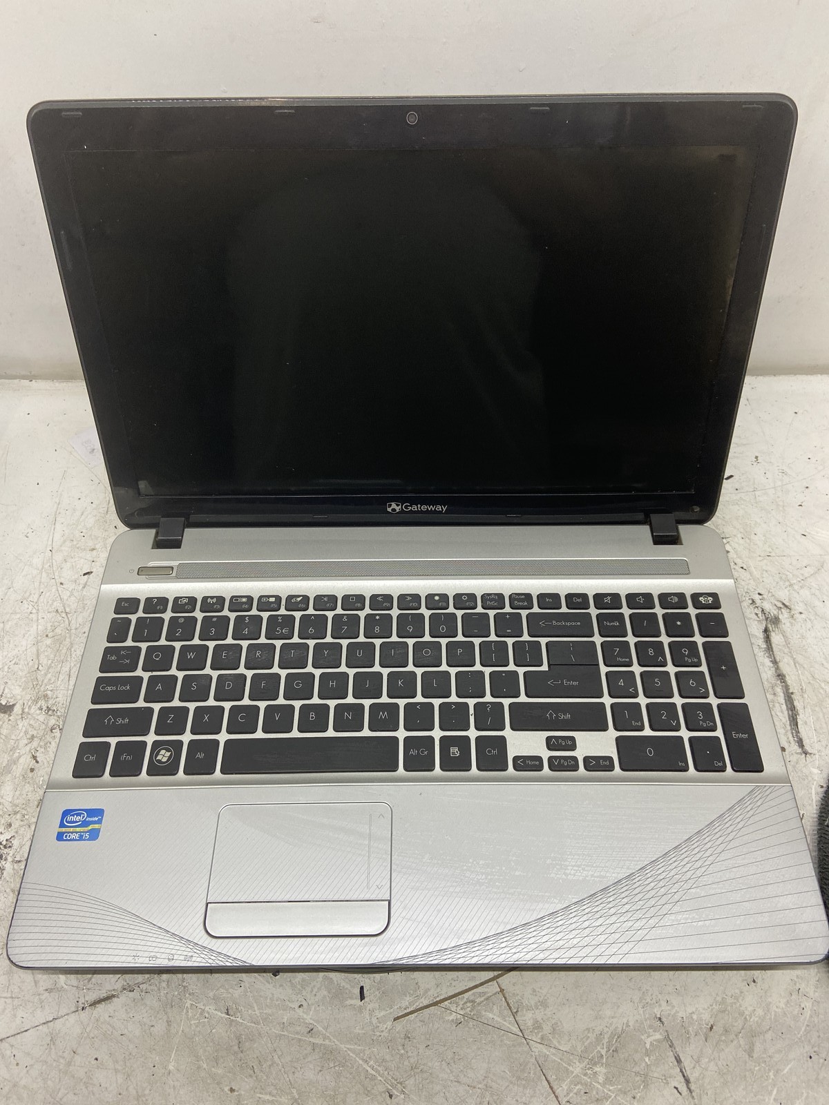 Gateway P5WS0 Intel Core i5-2430M 2.4GHz 4 GB NO HDD