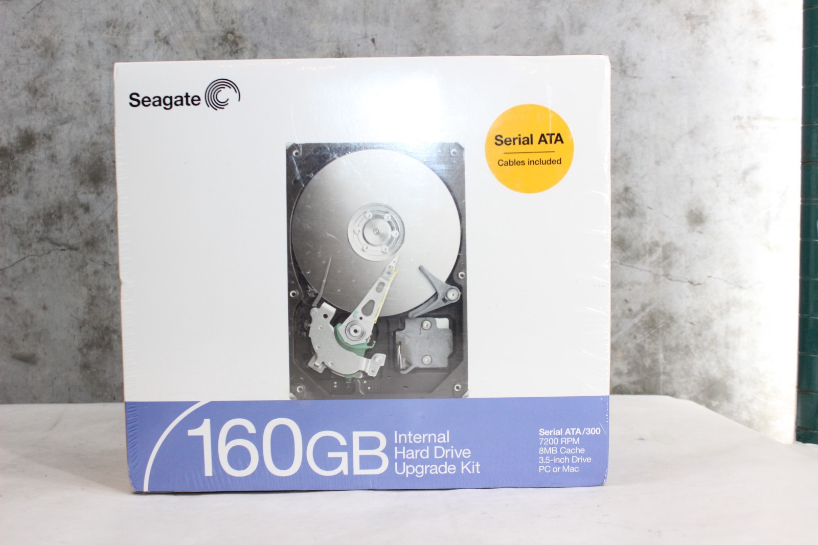 Seagate 160 GB Internal Hardrive Upgrade Kit  - BRAND NEW SEALED