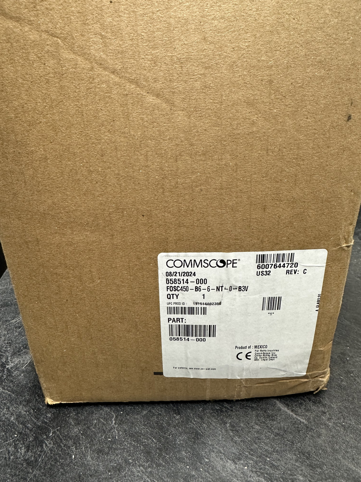 COMMSCOPE / FOSC450-B6-6-24-1-D0V / FIBER OPTIC SPLICE CLOSURE / 24 SPLICE TRAY