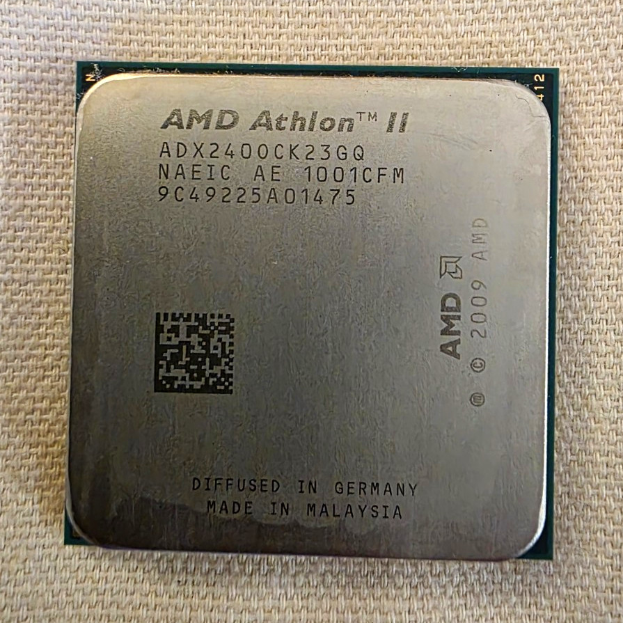AMD Athlon II X2 240 2.8GHz Dual-Core Socket AM3 CPU ADX240OCK23GQ