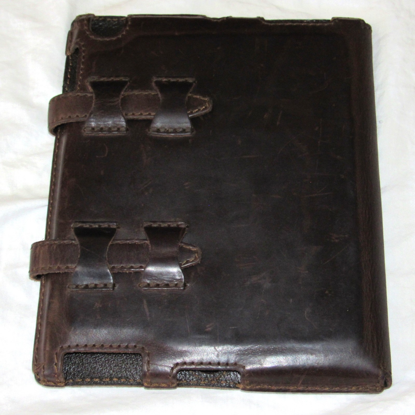 Saddleback Leather Dark Brown Coffee Color IPAD Tablet Case 8" x 10" Distressed