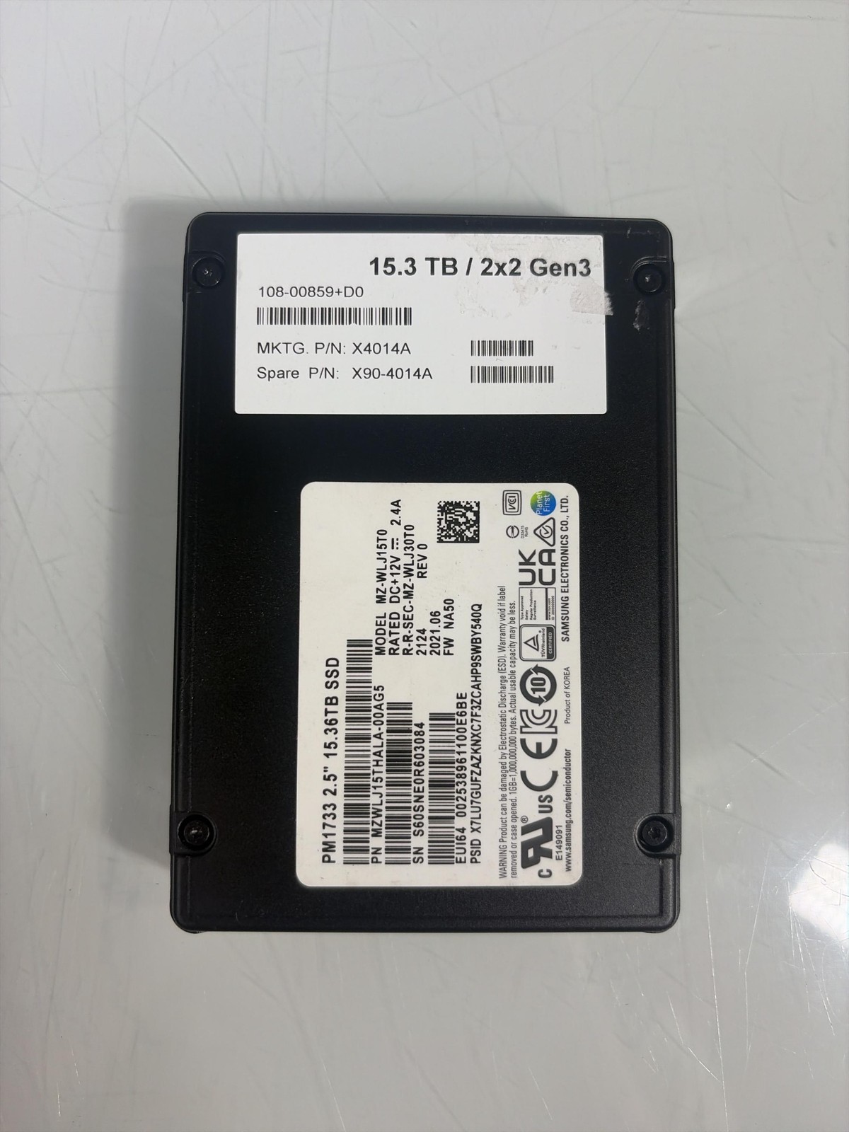 Samsung 15.3TB NVME MZWLJ15THALA-00AG5
