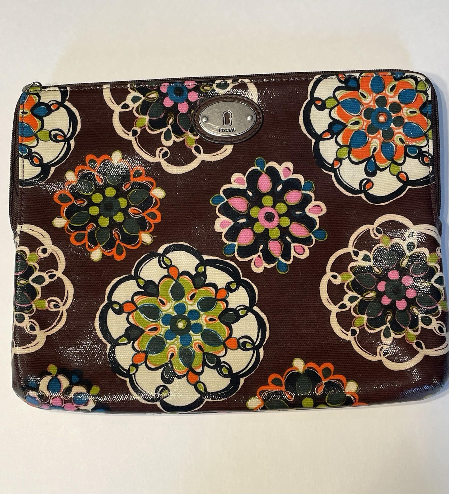 Fossil Key-Per Zipper Tablet iPad/Tablet Case 8.5” X 10.5” Coated Canvas Floral
