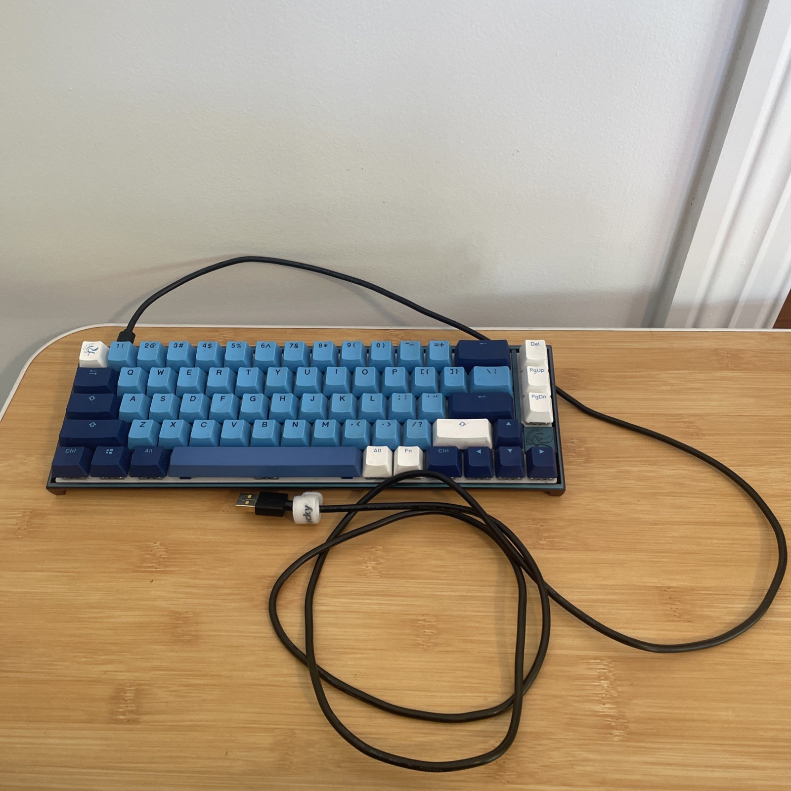 Ducky Mecha SF Ocean Radiant Series Mechanical Keyboard
