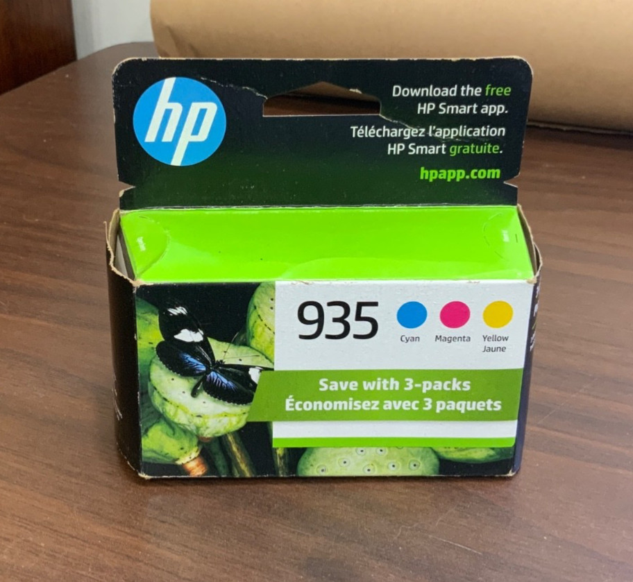 HP 935 Tri Color Ink Cartridge-Cyan-Magenta-Yellow - GENUINE Date: 2025 - SEALED