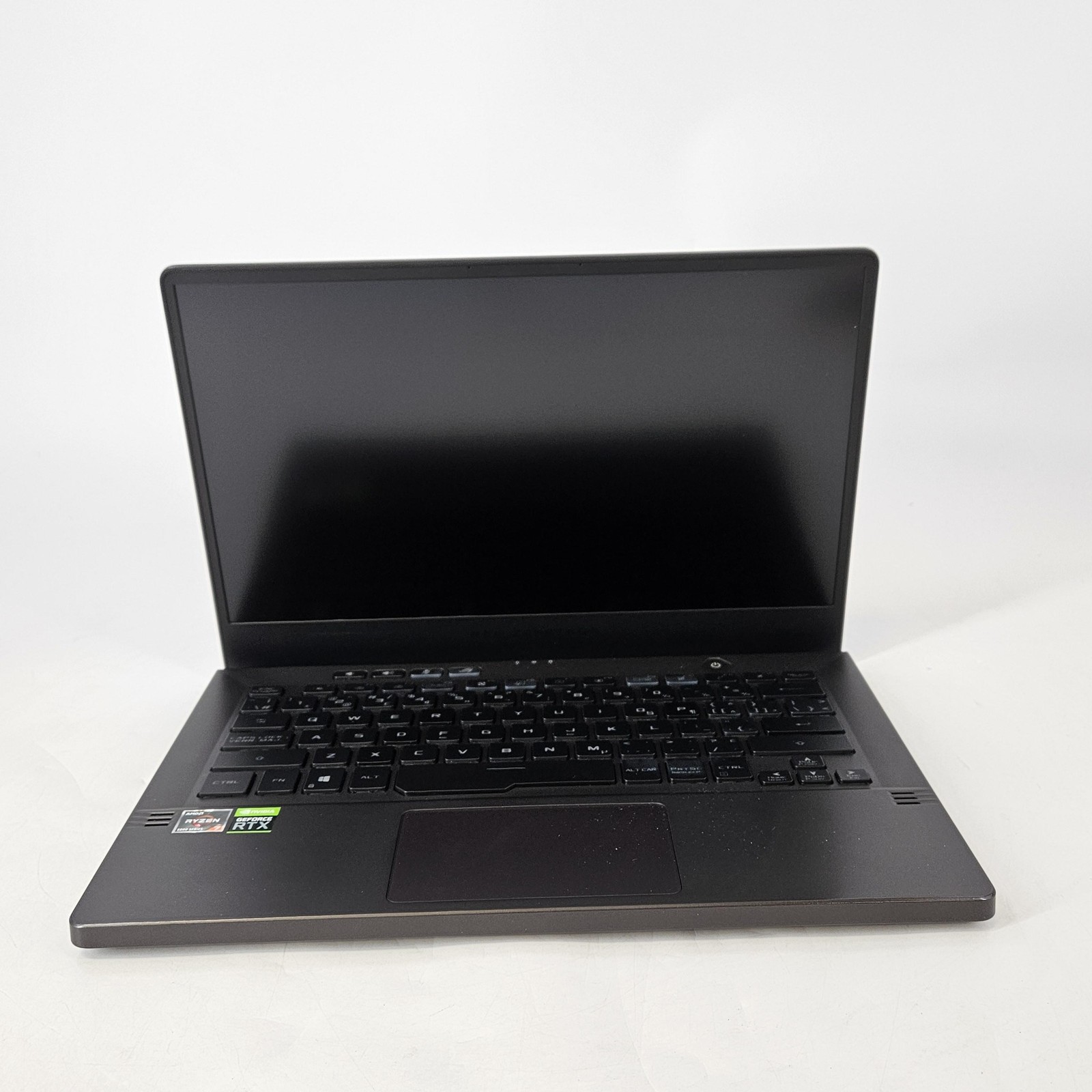 Asus ROG Zephyrus G14 GA401 144Hz FHD 3.2 GHz Ryzen 7 5800HS 16GB 512GB RTX 3050