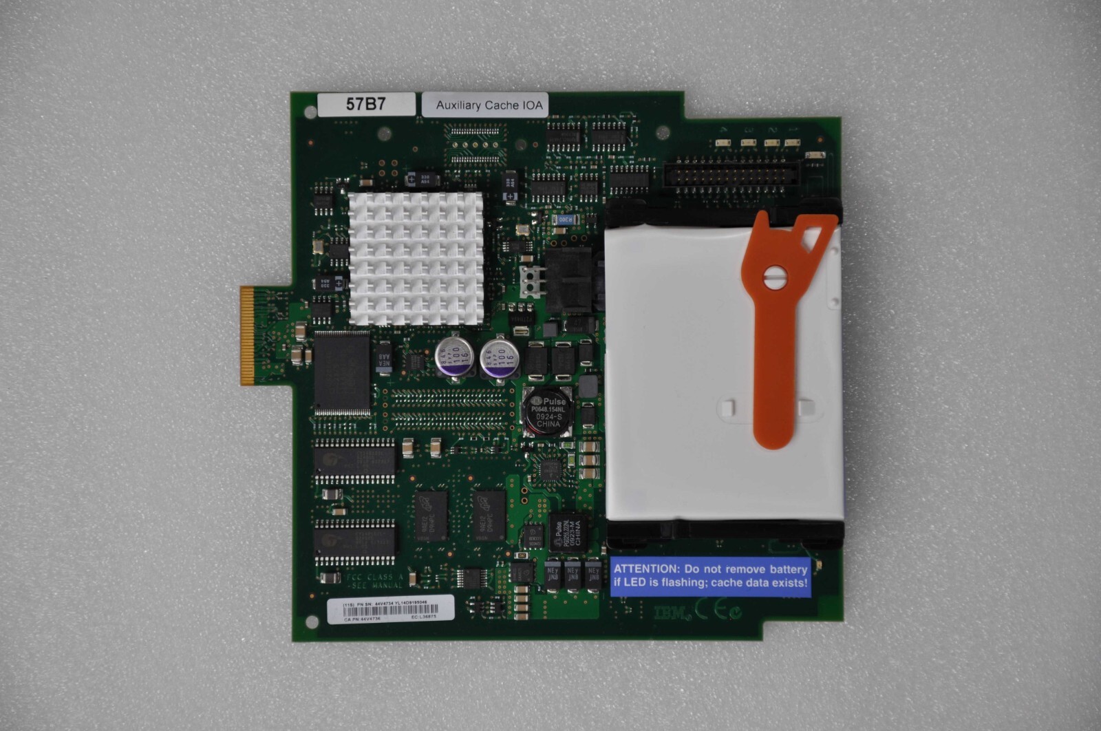 IBM SAS PCIe x1 RAID Enablement Cache Daughter Card 44V4734