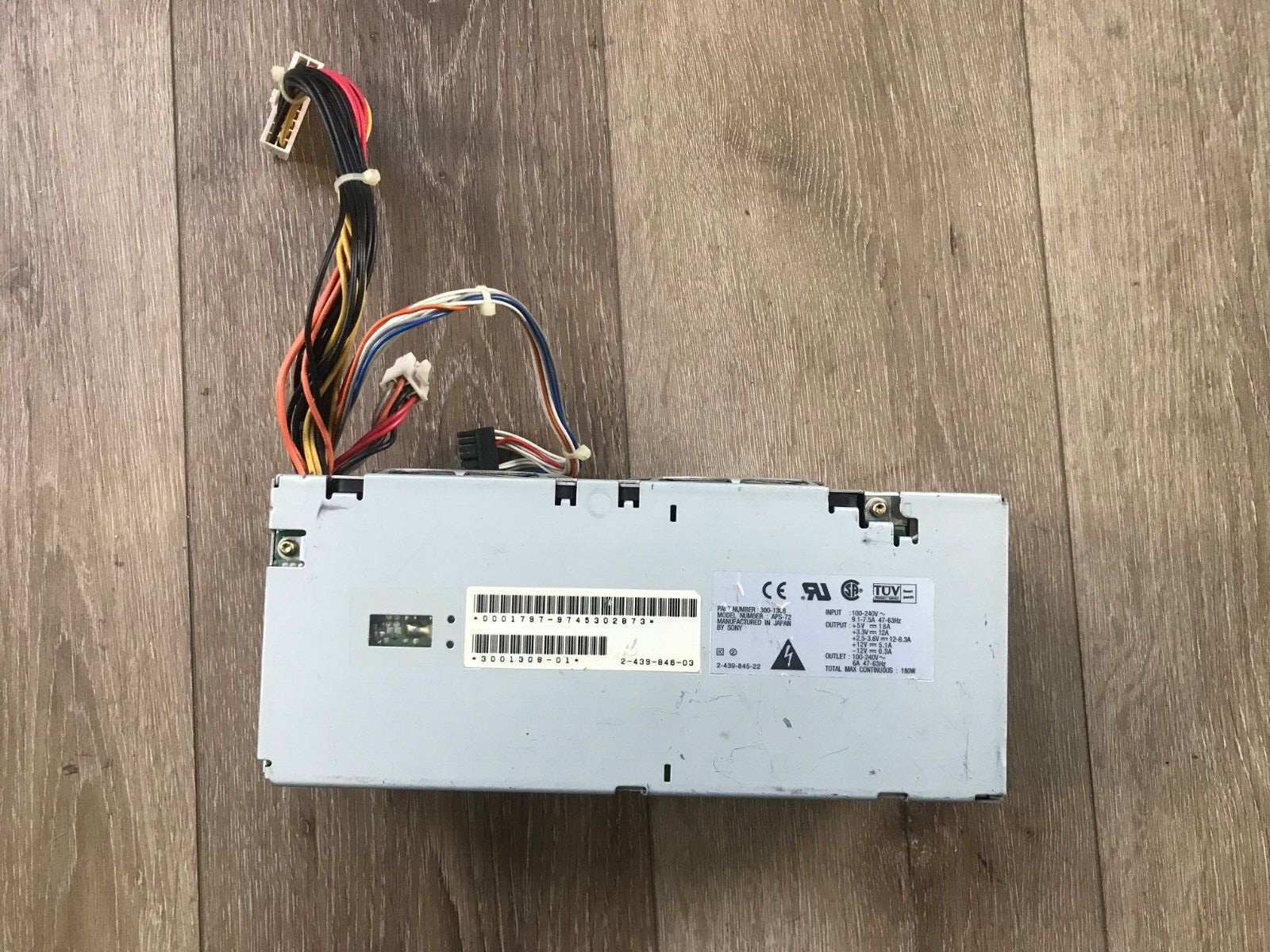 SUN MICROSYSTEMS 180 WATT POWER SUPPLY 300-1308, APS-72