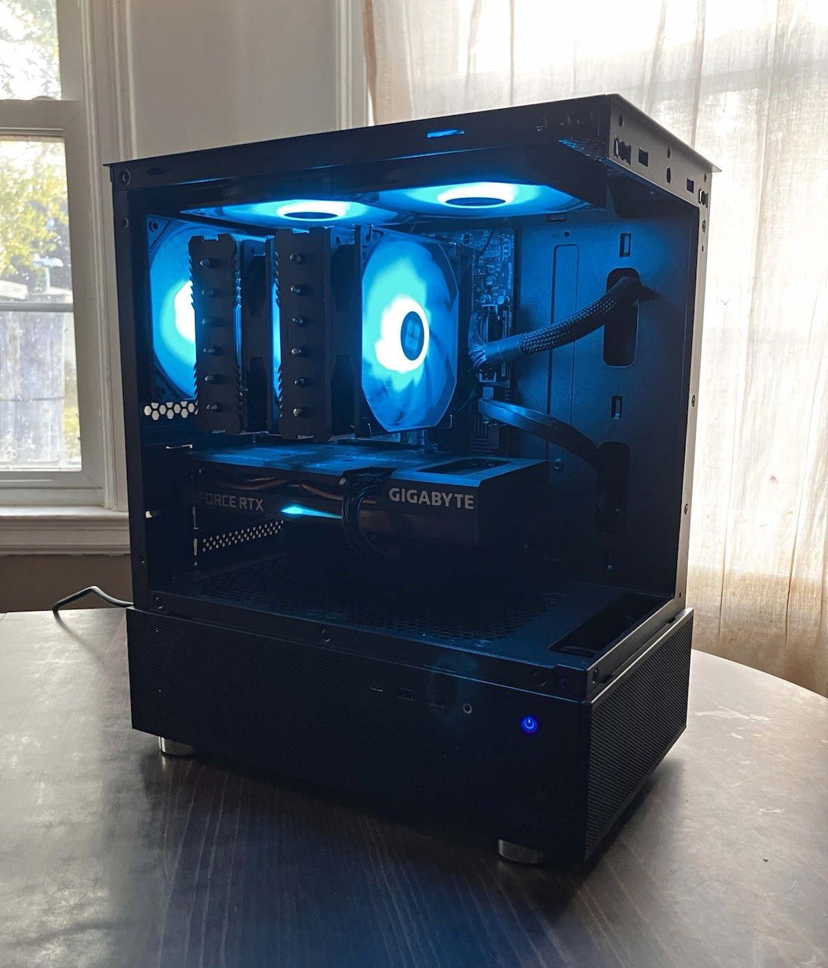 Gigabyte NVIDIA GeForce RTX Gaming Tower Desktop PC RGB Black HDMI/DP USB