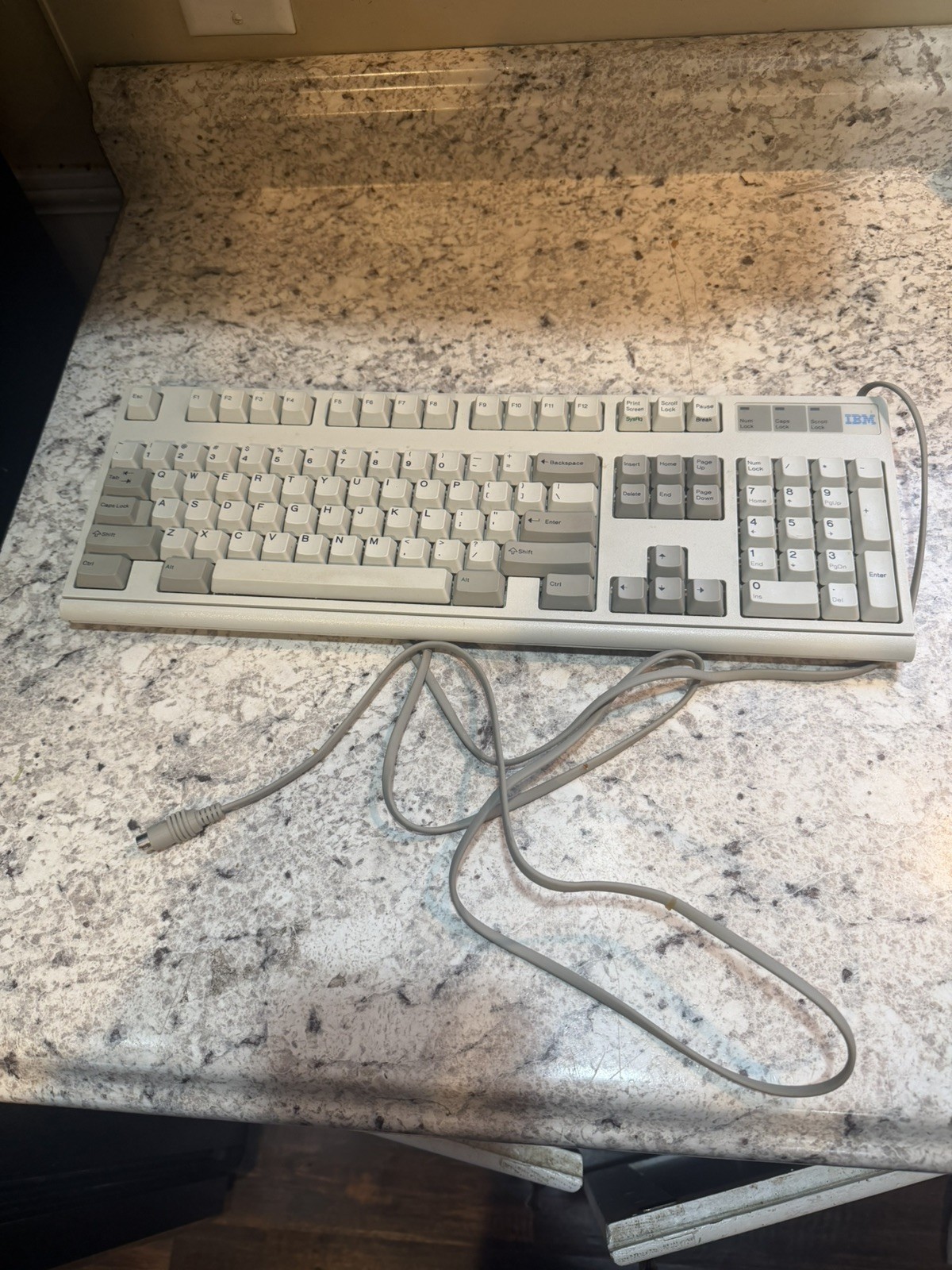 Vintage IBM Model M2 Mechanical Keyboard Clicky Keys  Lexmark  09/21/95  USA