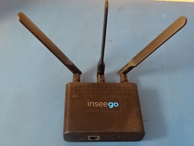 Inseego Skyus 160NE 4G LTE IoT Gateway Router SK160NE 300Mbps Dual-SIM