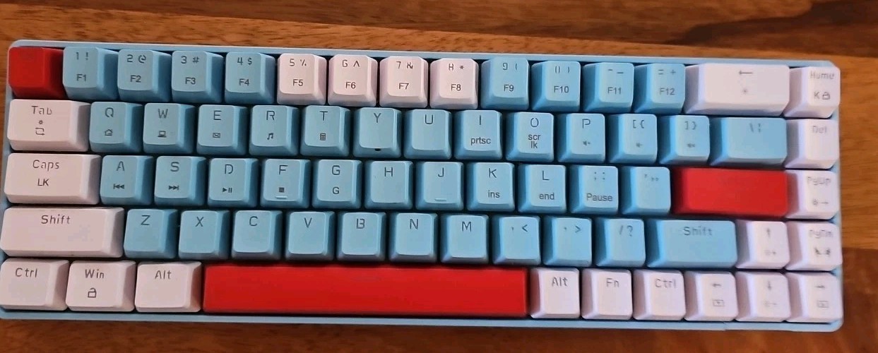 ZIYOU LANG T8 Mechanical Keyboard  USB C input with RGB LED Backlit