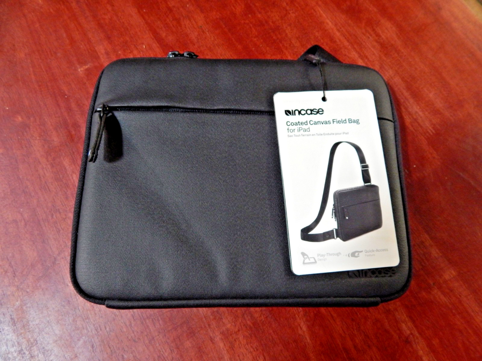 Incase Field Bag View For Apple IPad Tablet Crossbody Sling Adjustable Strap