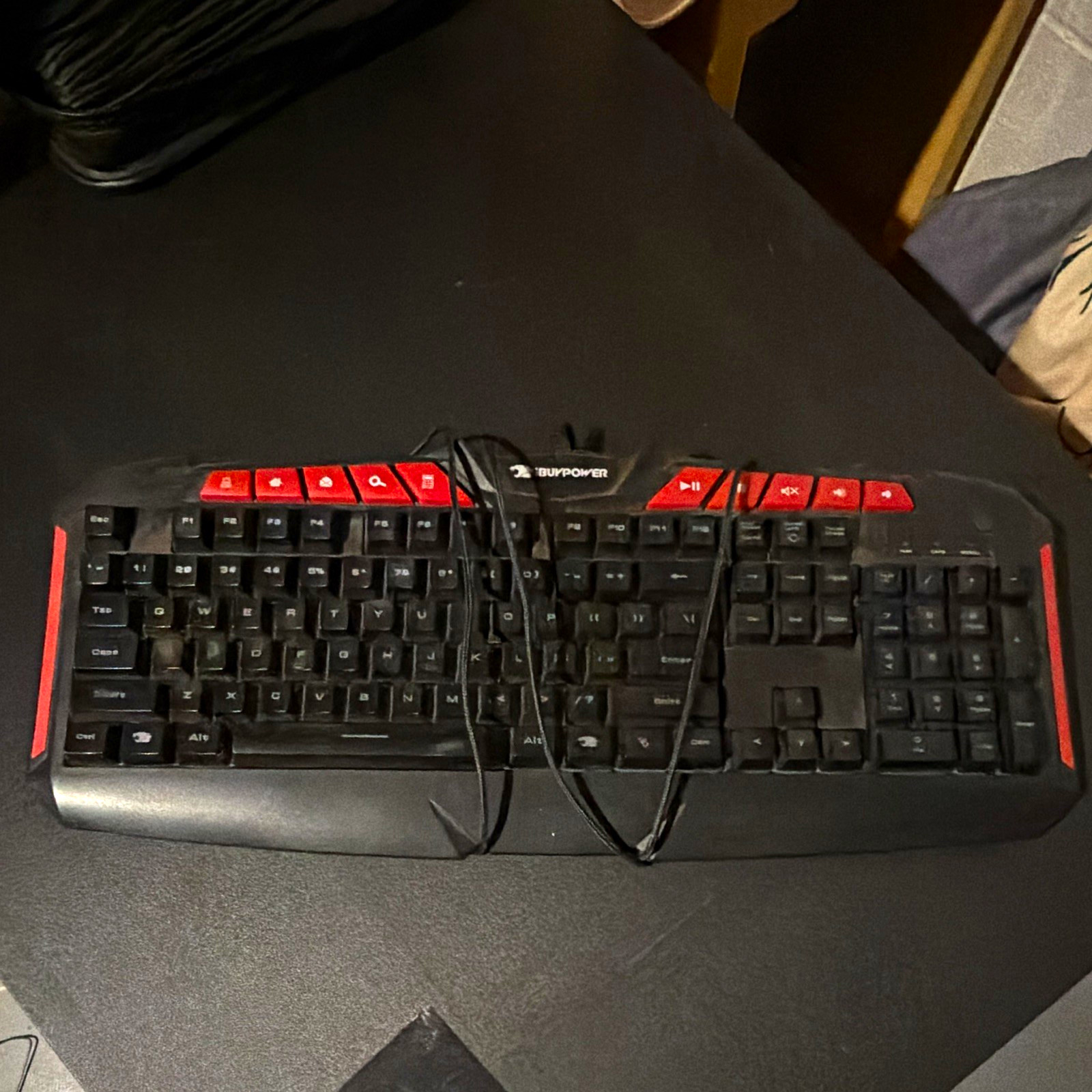 iBUYPOWER IBP-ARES M1-KB Gaming Keyboard USB Wired Multimedia Black/Red