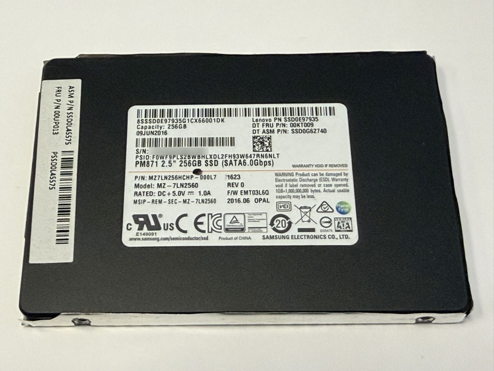 Samsung 256GB PM871 2.5" SSD Solid State Drive MZ-7LN2560 Lenovo 00KT009