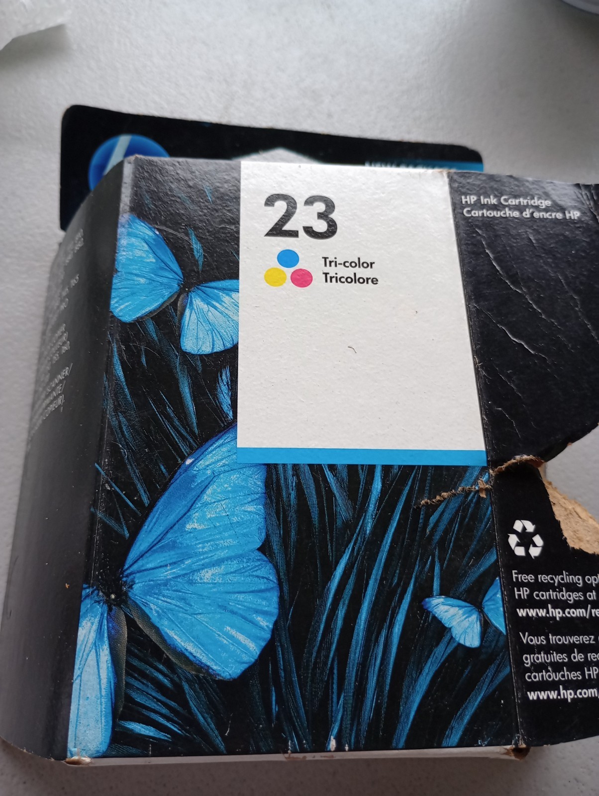 HP 23 Tri-Color Ink Cartridge C1823D Option 140 New in Box, Exp 2011 Open New