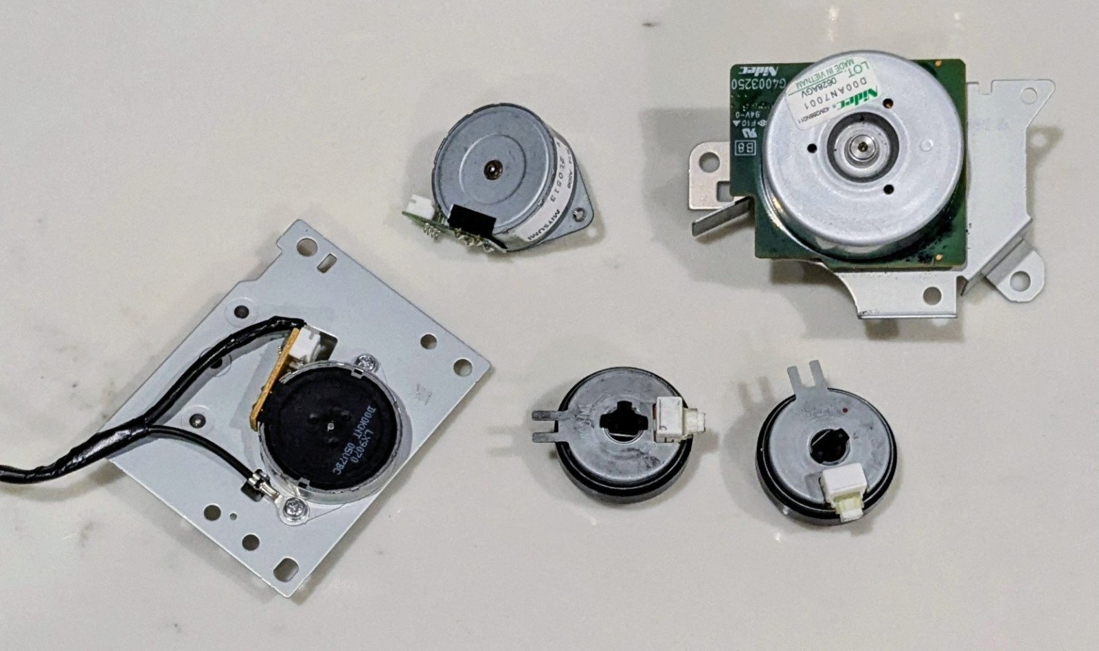 OEM Brother DCP-L2550DW Working Motors & Drive Lot - Steppers, Clutch, Gears