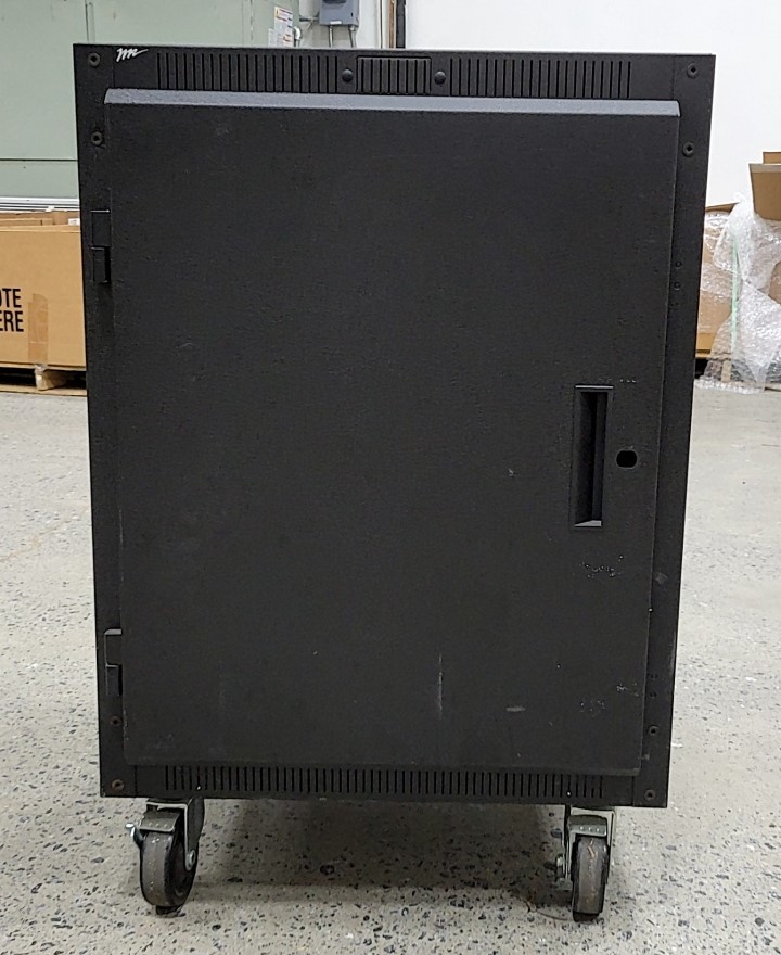 MIDDLE ATLANTIC PRODUCTS 06260609 PTRK-14 Server Case SEE NOTES