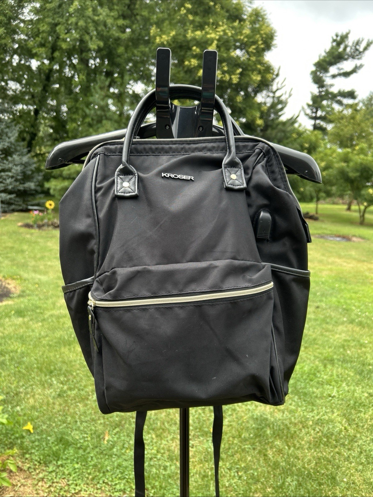 Kroser Computer Laptop Backpack Black Fits 14/15.6 Inch Laptop Hardly Used