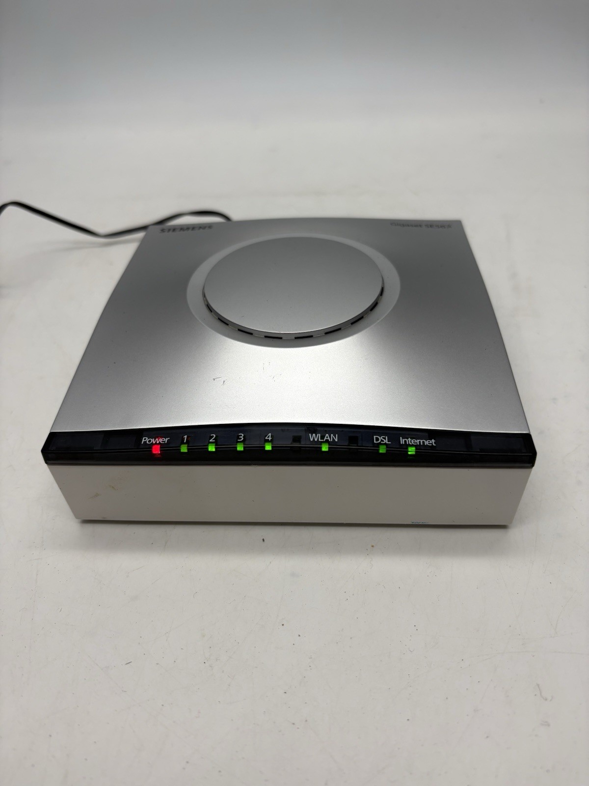 Siemens Gigaset SE567 Wireless ADSL Gateway Modem Router - P/N 060R-H550-A05