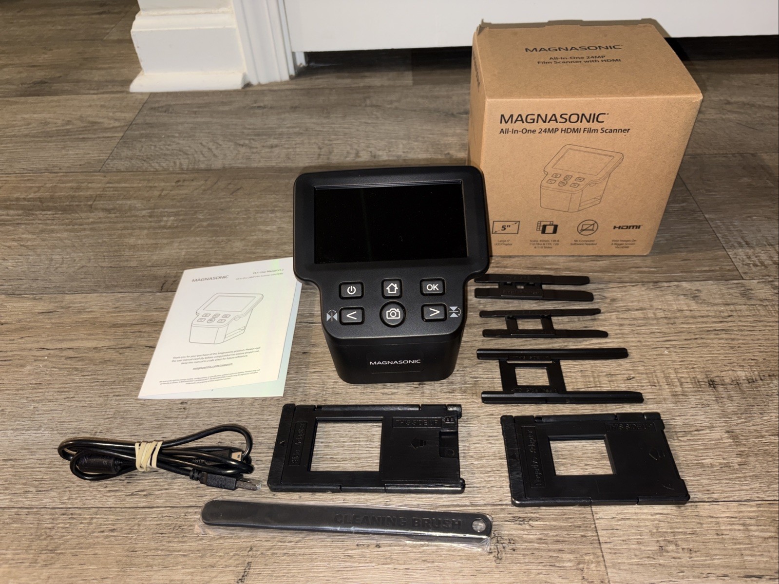MAGNASONIC FS71 Film Converter - 24MP HDMI Film Scanner w/ 5" Display