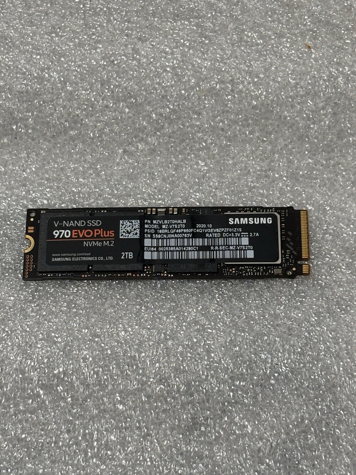 Samsung 970 EVO Plus 2TB PCIe NVMe M.2 2280 SSD MZ-V7S2T0 100% health