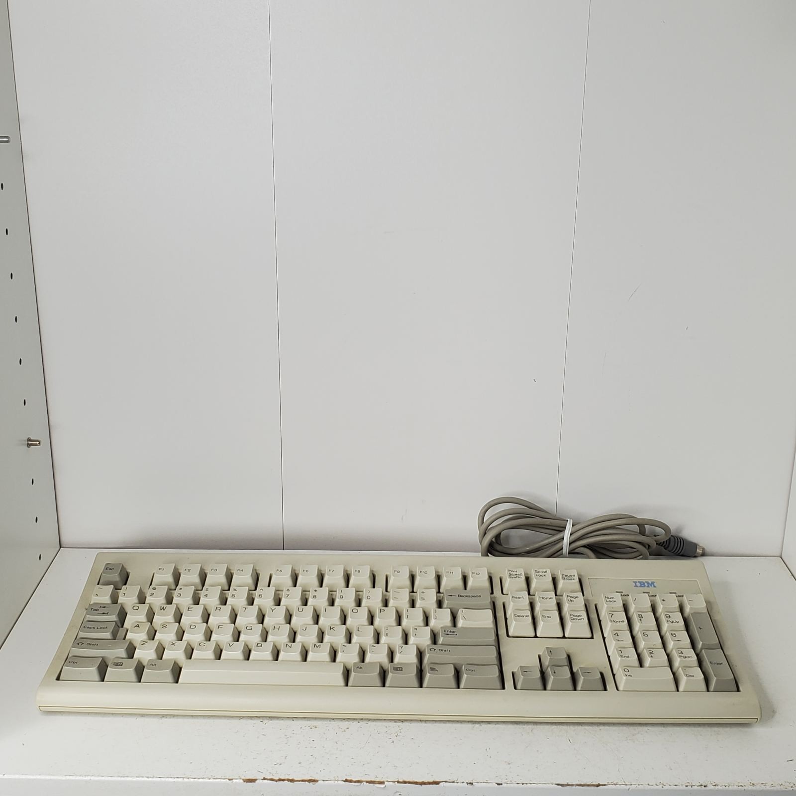 IBM KB-3923 Vintage PS/2 Keyboard 33L1154 Made In Thailand Tested Working