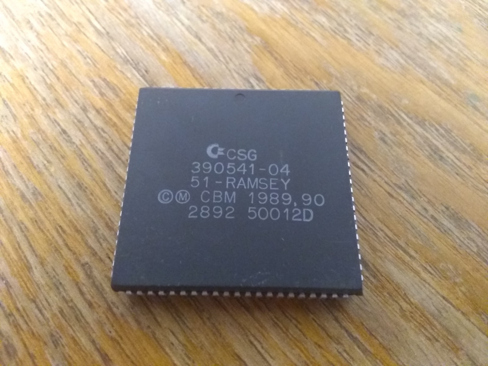 RAMSEY Chip, BRAND NEW, Commodore Amiga 3000/4000 390541-04 CSG CBM MOS
