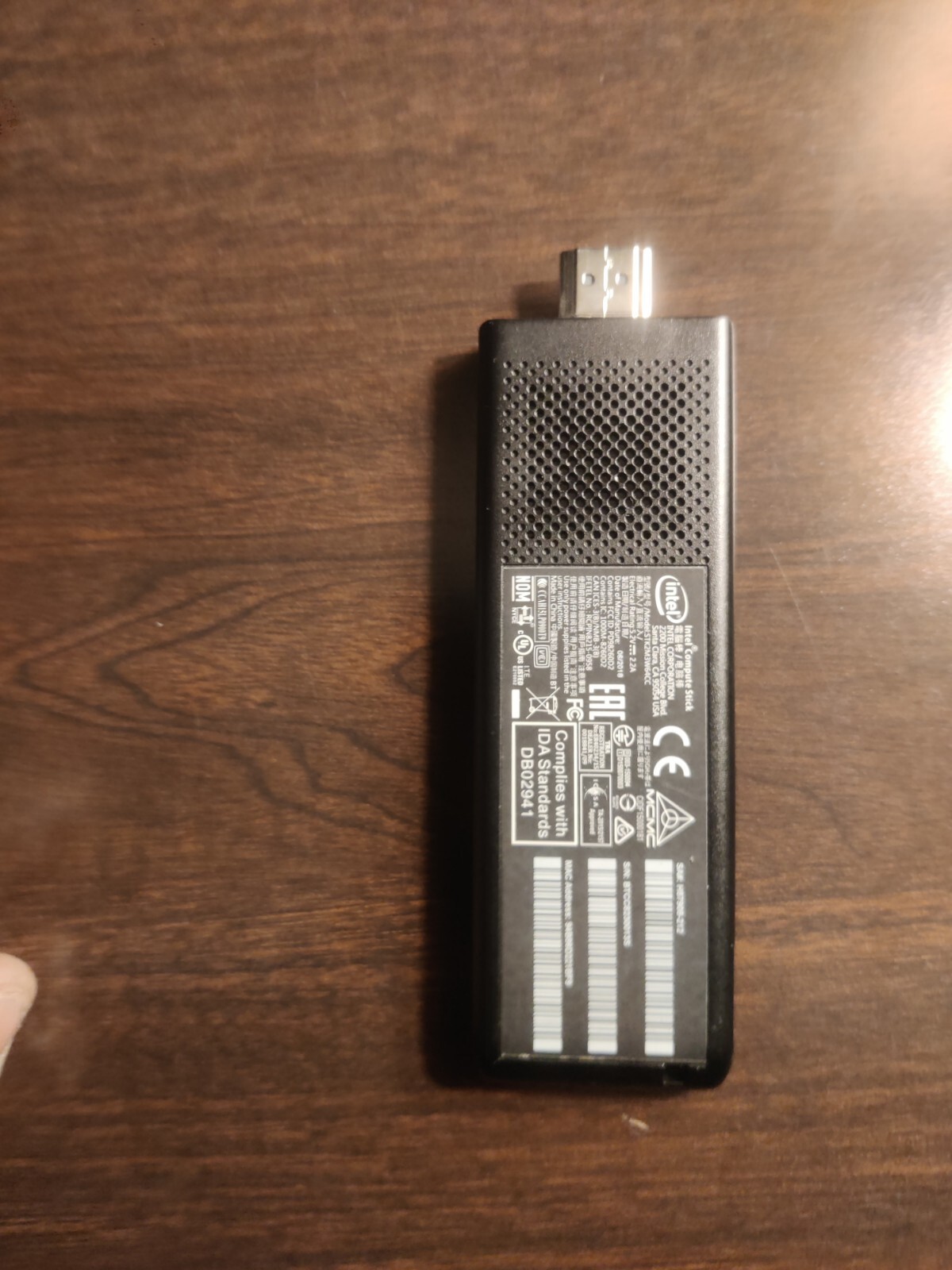 Intel STK2M3W64CC Core m3 Compute Stick 5412