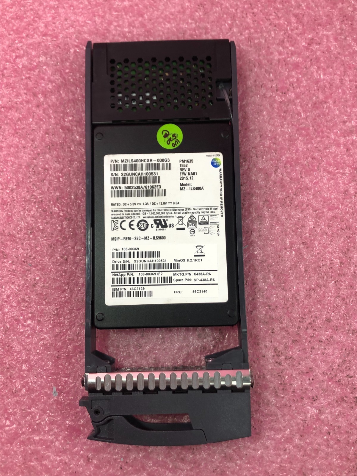 Strong-IT NetApp X438A-R6 400GB SAS 2.5" SSD 520 Block MZILS400HCGR-000G3