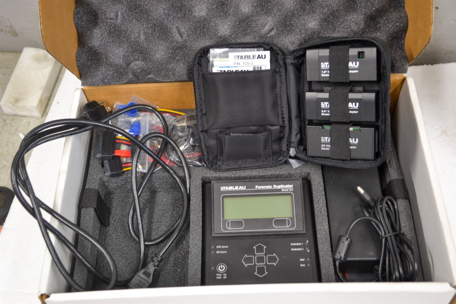 Tableau TD2 4.01 Forensic Duplicator w Power Supply & Accessories (28-0)